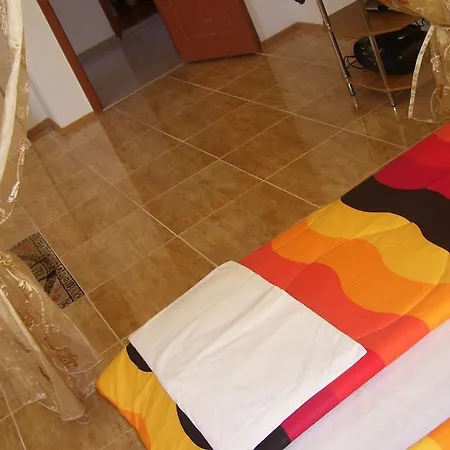 Apartment In Sunny Hills 2