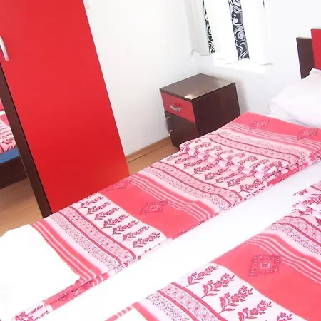Apartment In Sunny Hills 2 *